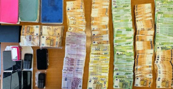 «Καφές», «εργαλεία» και μίζες έως 30.000€: Έτσι δρούσε το «κύκλωμα της Πολεοδομίας» στην Αττική