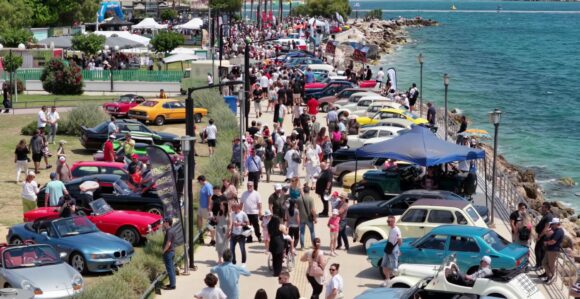 Έσπασε όλα τα κοντέρ το 7ο Alimos Classic Car Sunday – 30.000 επισκέπτες και 300.000 σέλφι!