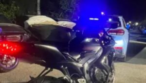 Βάρκιζα: Έκανε κόντρες με τη μηχανή του, τον «τσάκωσε» η Τροχαία και του την κατέσχεσε