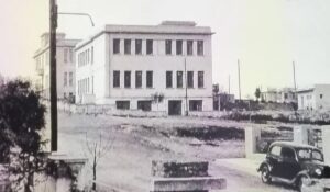 Συγκινητικό αντάμωμα γενεών για τα 100 χρόνια του ιστορικού 1ου Γυμνασίου Παλαιού Φαλήρου